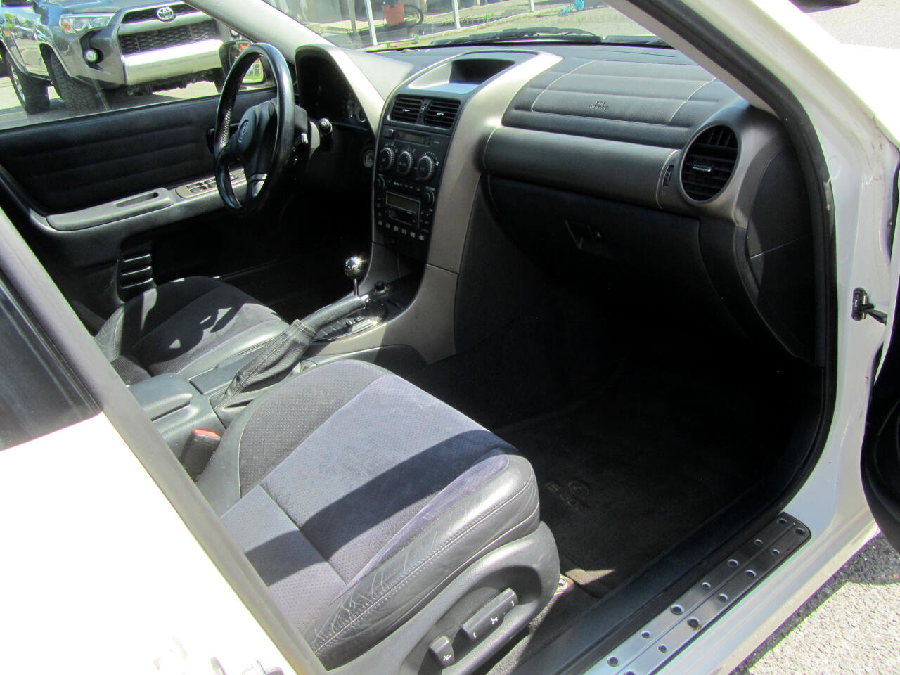 Used 2001 Lexus IS 300 image 21