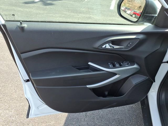New 2026 Chevrolet Trax LS FWD image 10