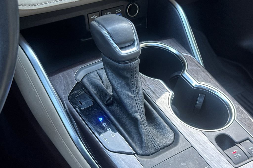 Used 2022 Toyota Highlander Limited AWD/4WD image 21