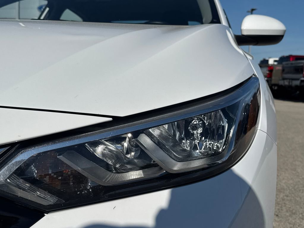 Used 2023 Nissan Sentra SV image 13