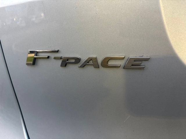 Used 2021 Jaguar F-PACE AWD/4WD image 7