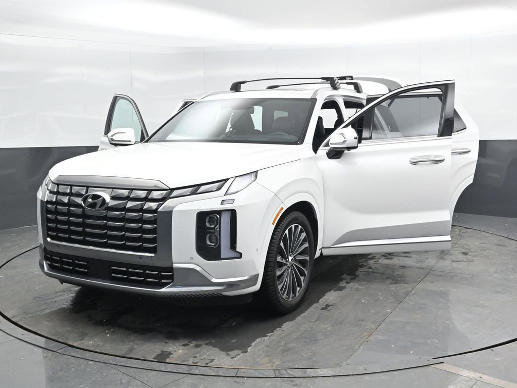 Used 2023 Hyundai Palisade Calligraphy image 55