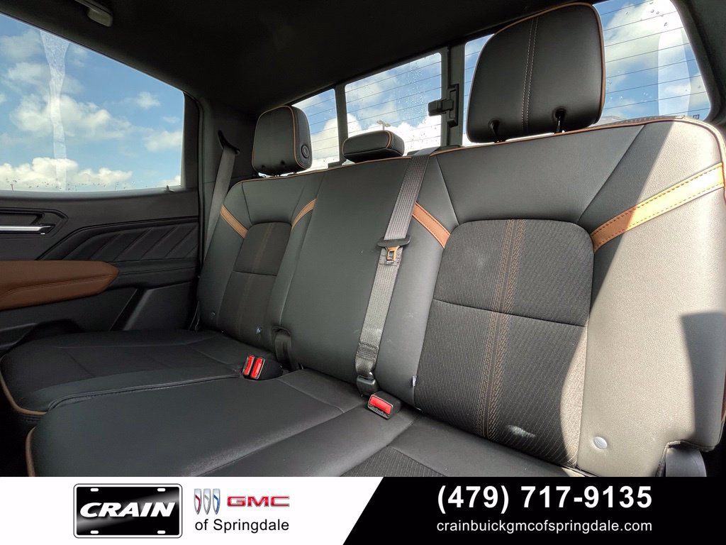 Used 2026 GMC Canyon AT4 AWD/4WD image 25