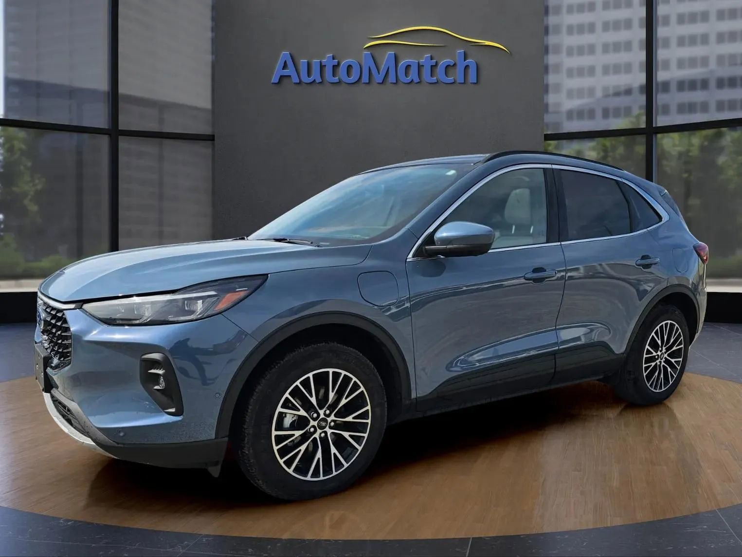 Used 2023 Ford Escape SE w/ PHEV Premium Package image 6