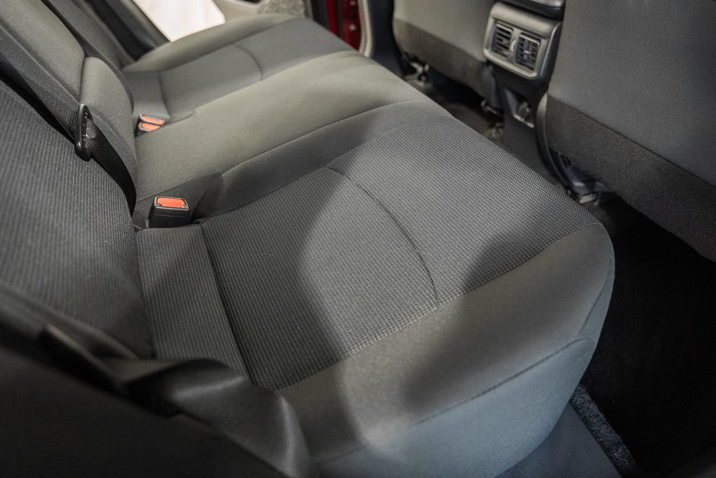Certified 2025 Toyota RAV4 LE AWD/4WD image 28