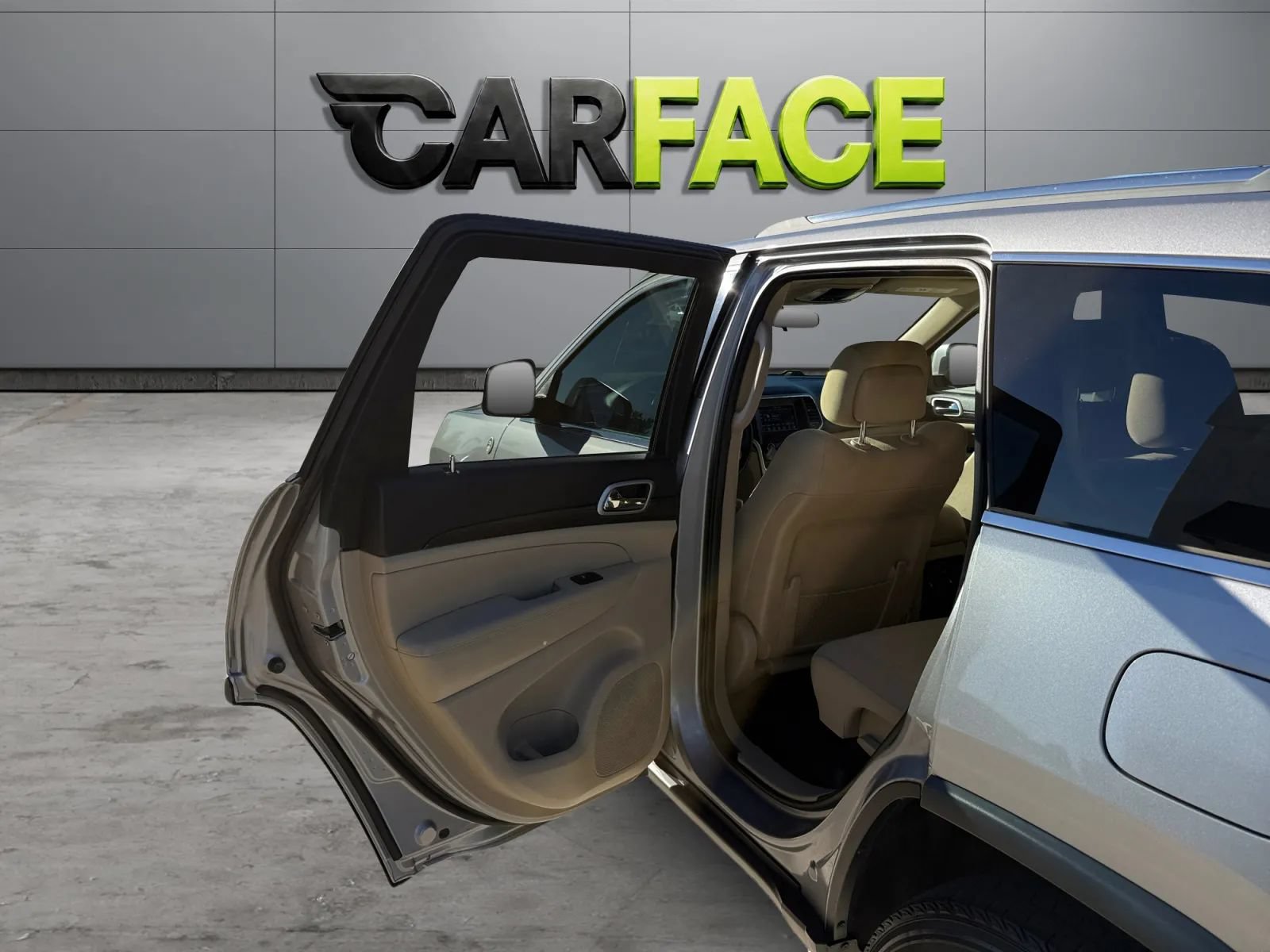 Used 2019 Jeep Grand Cherokee Laredo AWD/4WD image 18