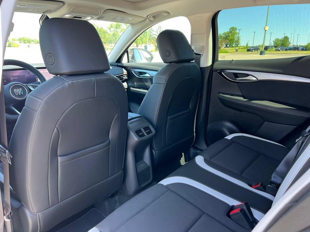 New 2026 Buick Envision Sport Touring AWD/4WD image 39