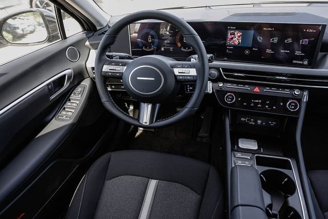 New 2026 Hyundai Sonata SEL image 17