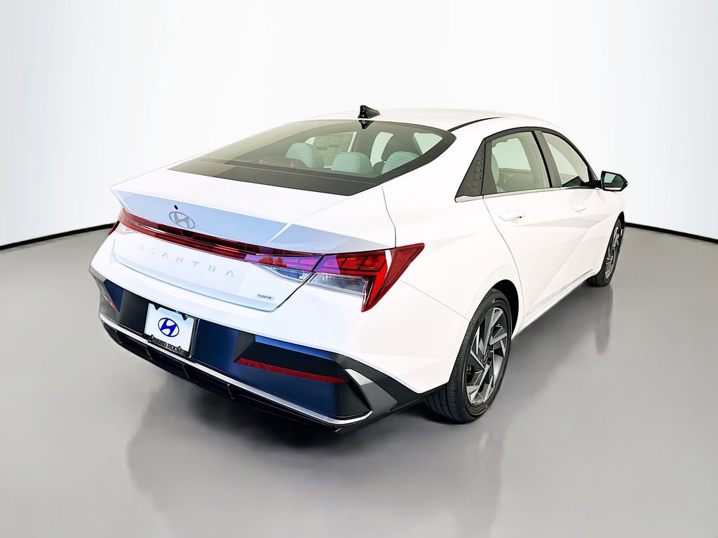 New 2026 Hyundai Elantra Limited image 5