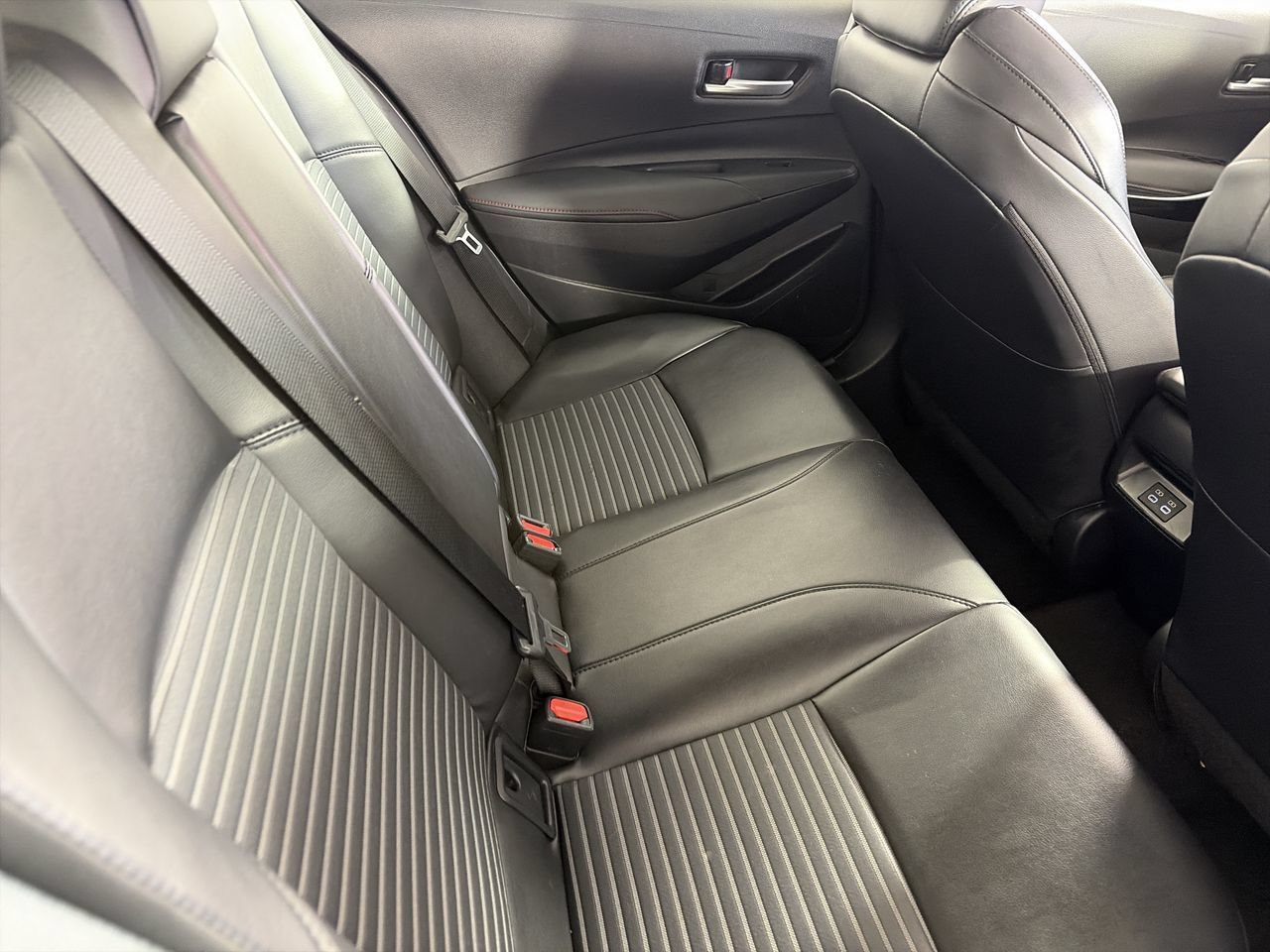 Used 2024 Toyota Corolla XSE FWD image 25