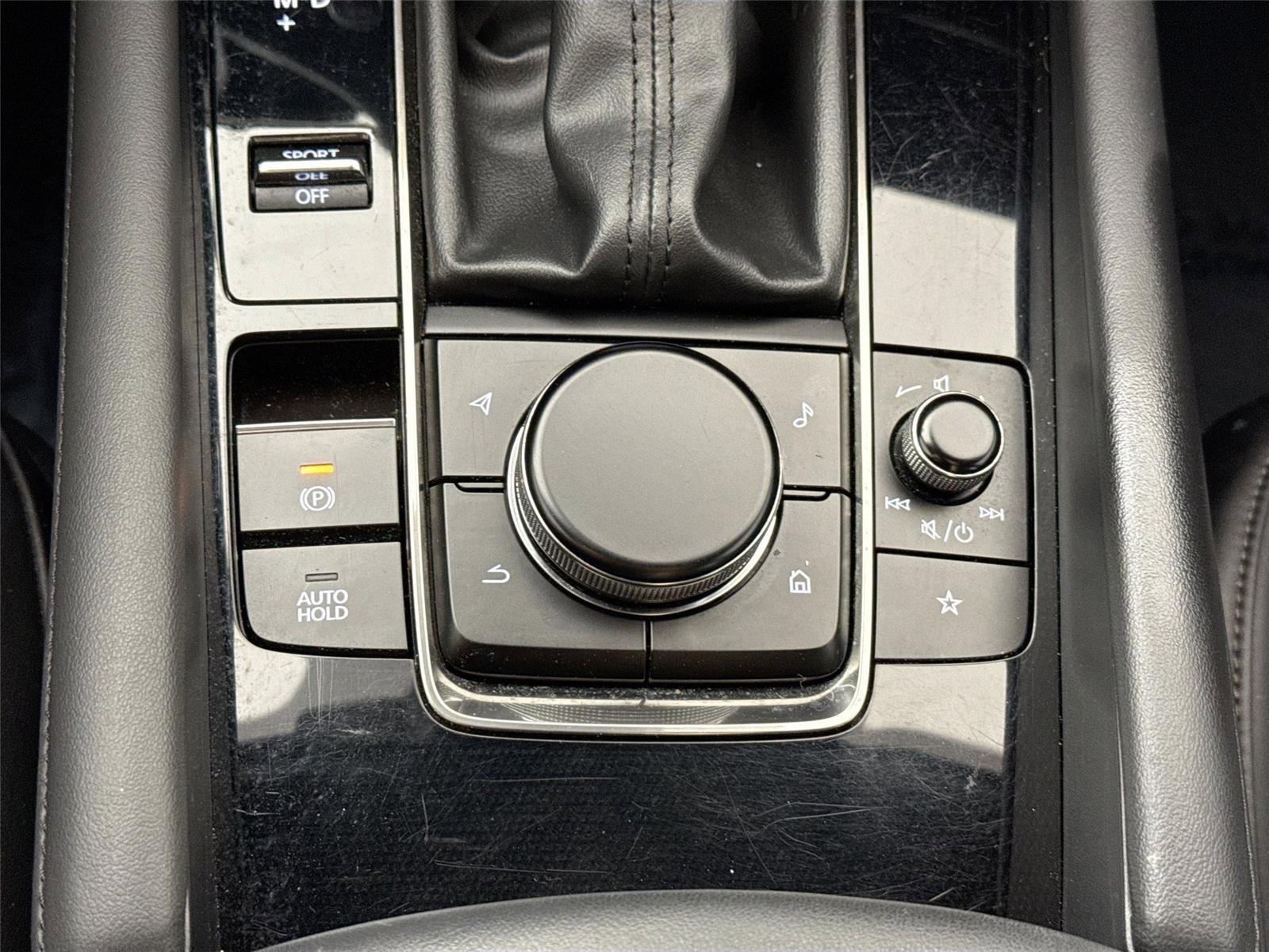 Used 2019 MAZDA MAZDA3 Hatchback image 26