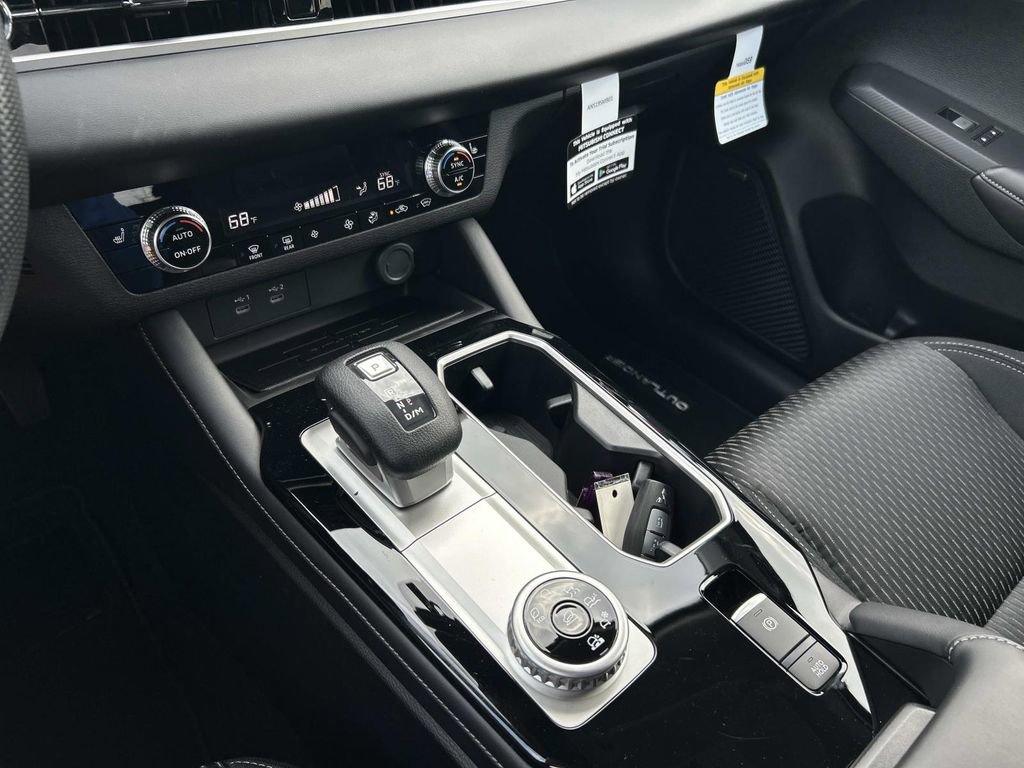 New 2026 Mitsubishi Outlander ES AWD/4WD image 25