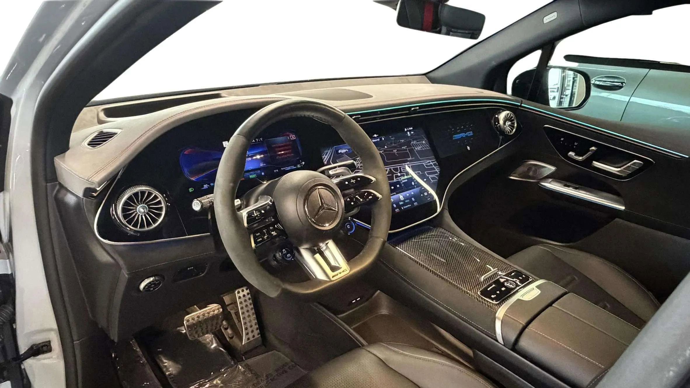 Used 2024 Mercedes-Benz EQE AMG 4MATIC SUV image 9