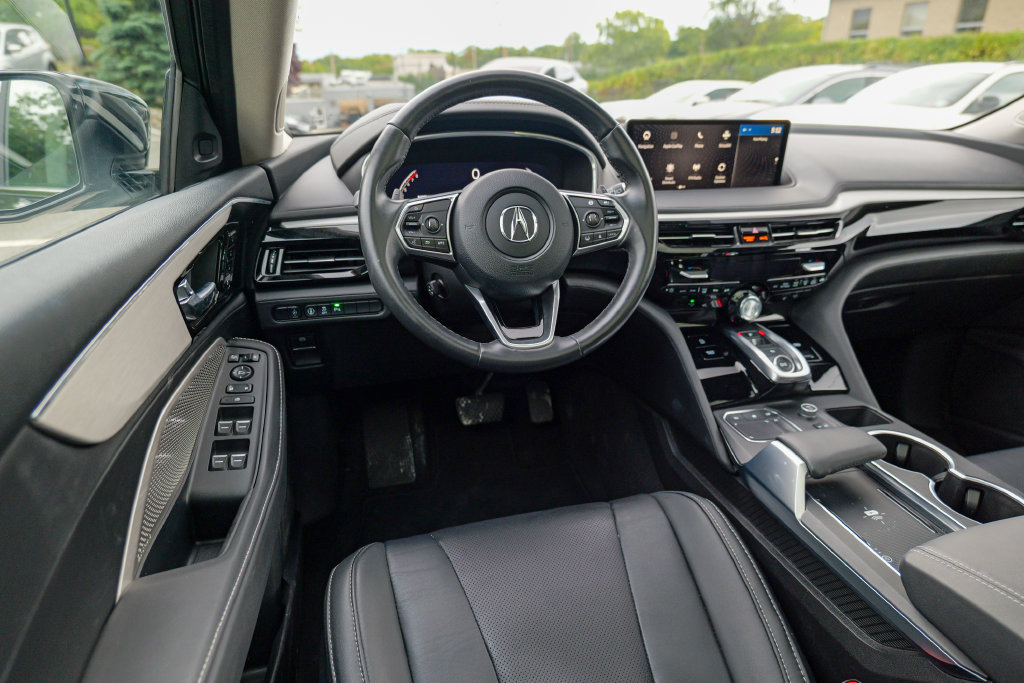 Used 2024 Acura MDX w/ Technology Package AWD/4WD image 41