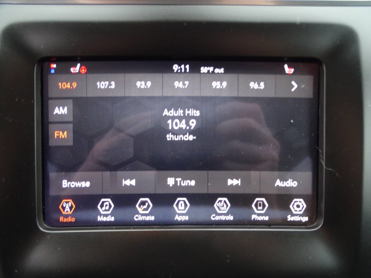 Used 2021 Jeep Cherokee Sport w/ Popular Appearance Group image 18