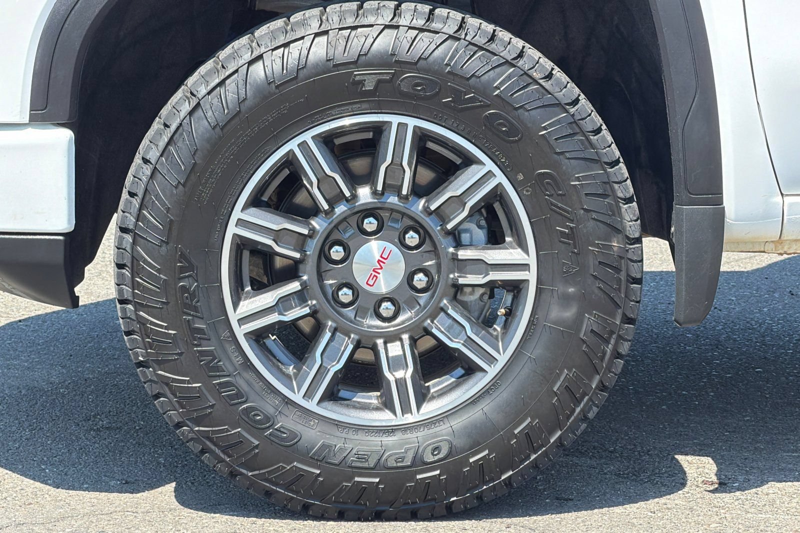 Used 2025 GMC Sierra 1500 AT4 AWD/4WD image 26