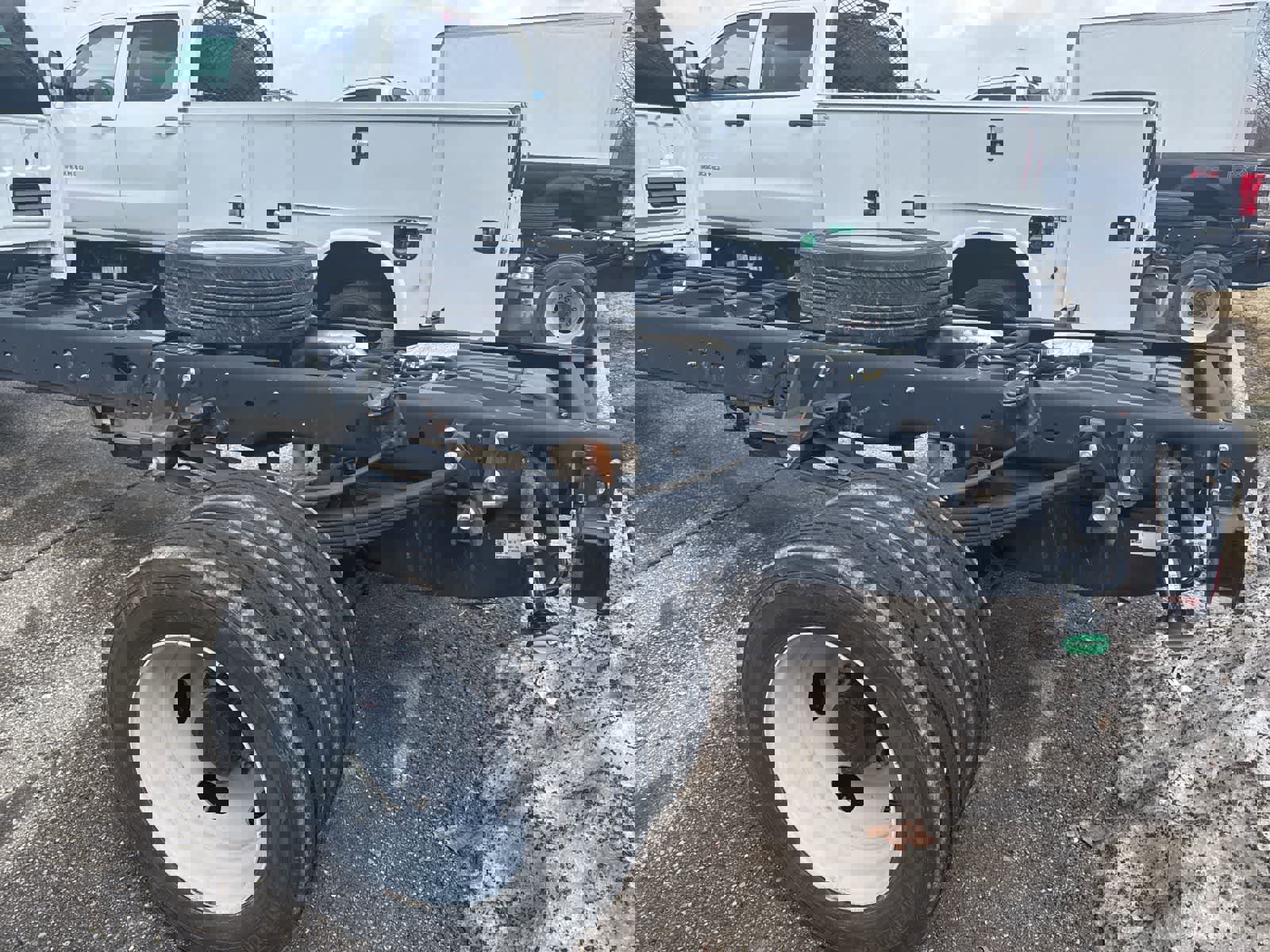 Used 2023 Ford F450 XLT w/ XLT Value Package image 8