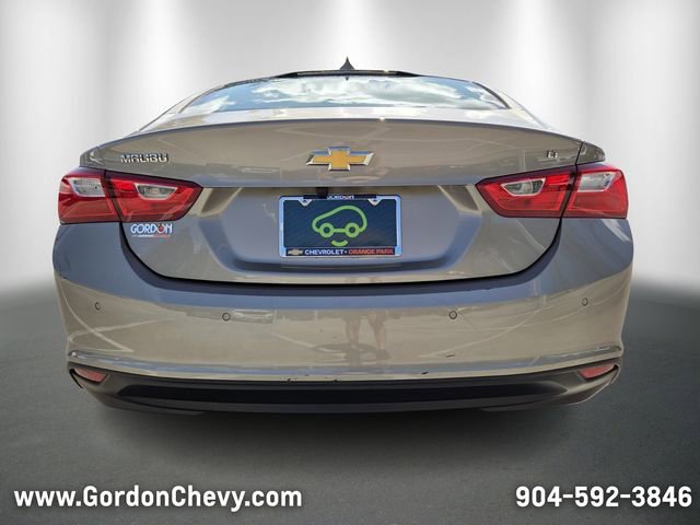 Used 2025 Chevrolet Malibu LT image 4
