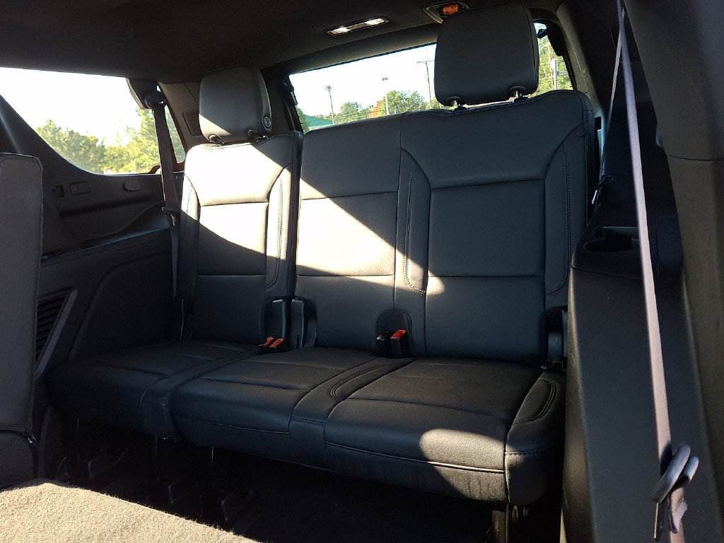 Used 2023 Chevrolet Tahoe LT AWD/4WD image 12