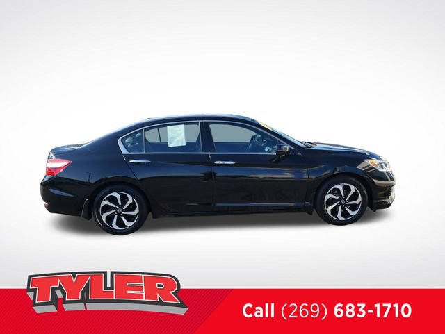 Used 2017 Honda Accord EX-L image 9