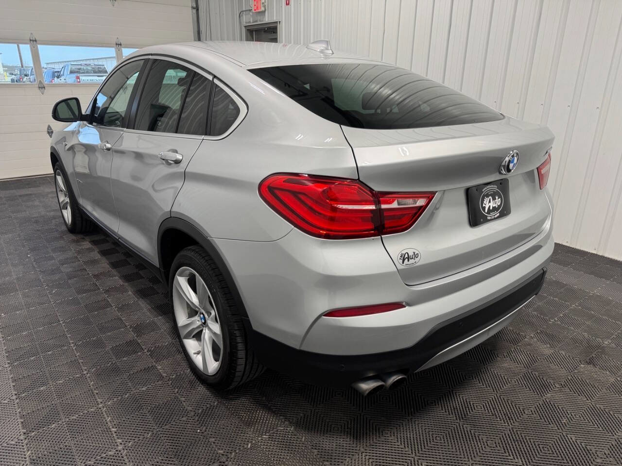 Used 2015 BMW X4 xDrive35i AWD/4WD image 4