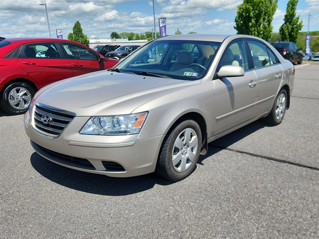 Used 2009 Hyundai Sonata GLS FWD image 1