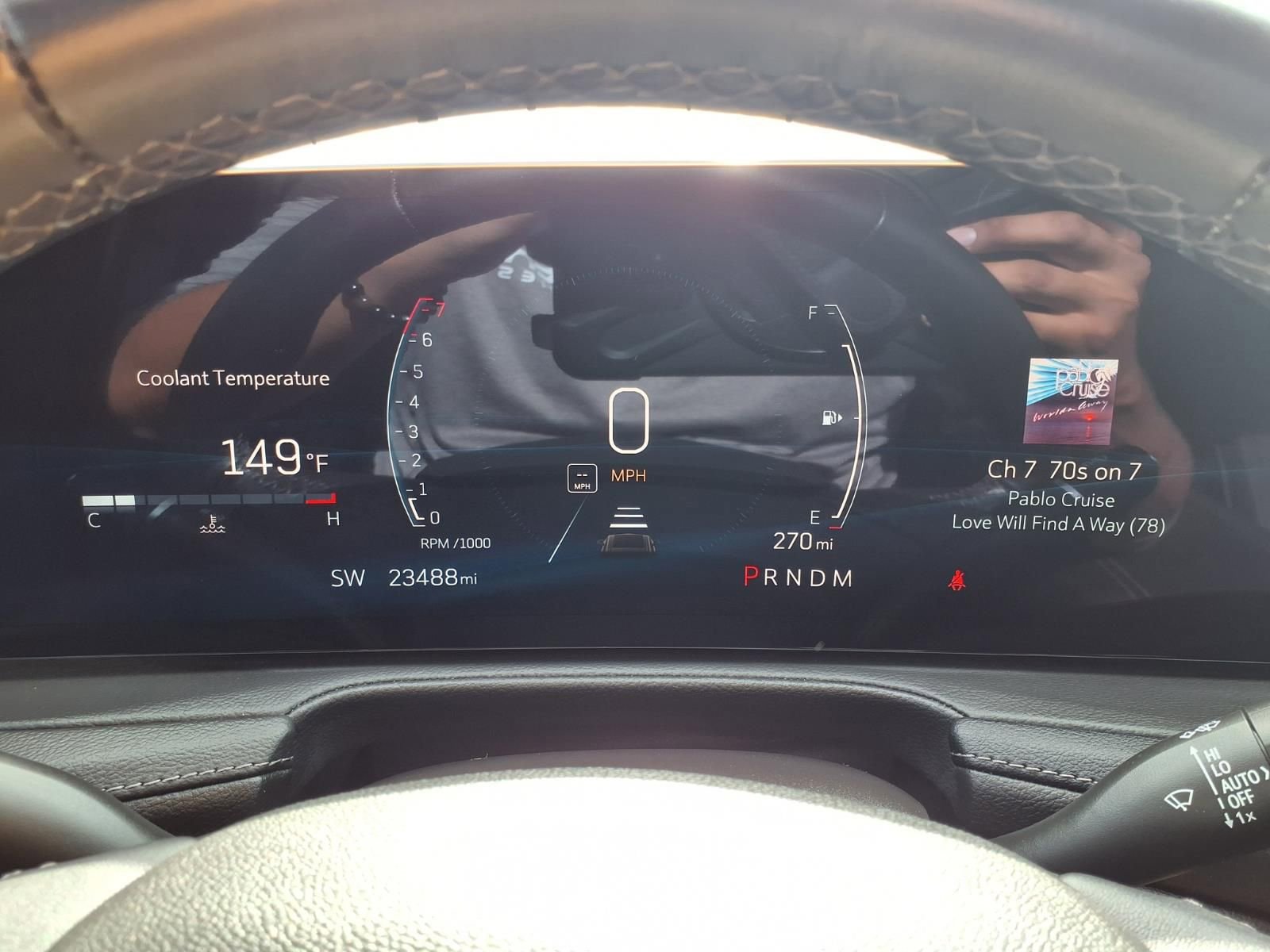 Used 2025 Cadillac XT4 Premium Luxury image 15