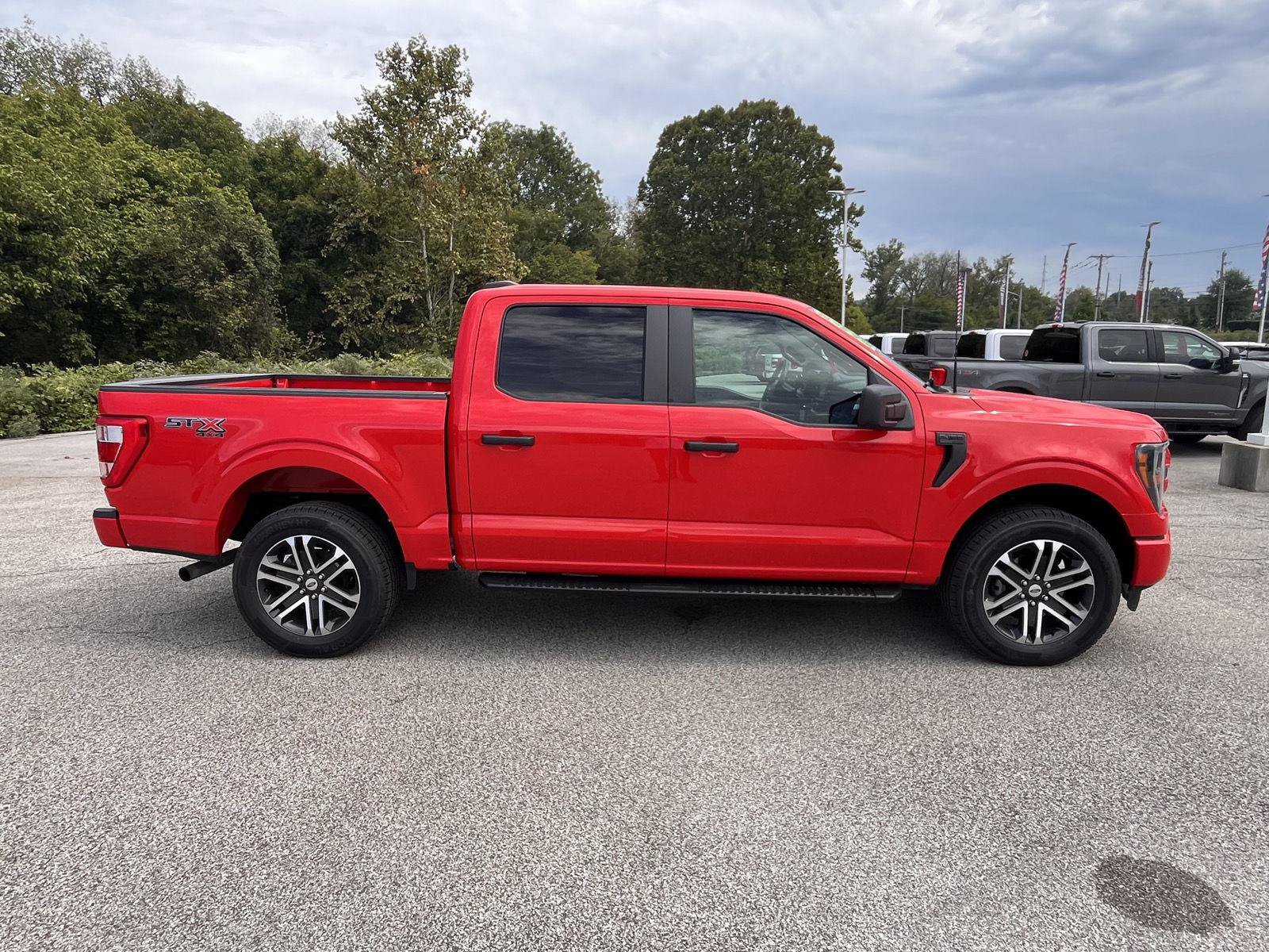 Used 2023 Ford F150 XL w/ STX Appearance Package AWD/4WD image 9