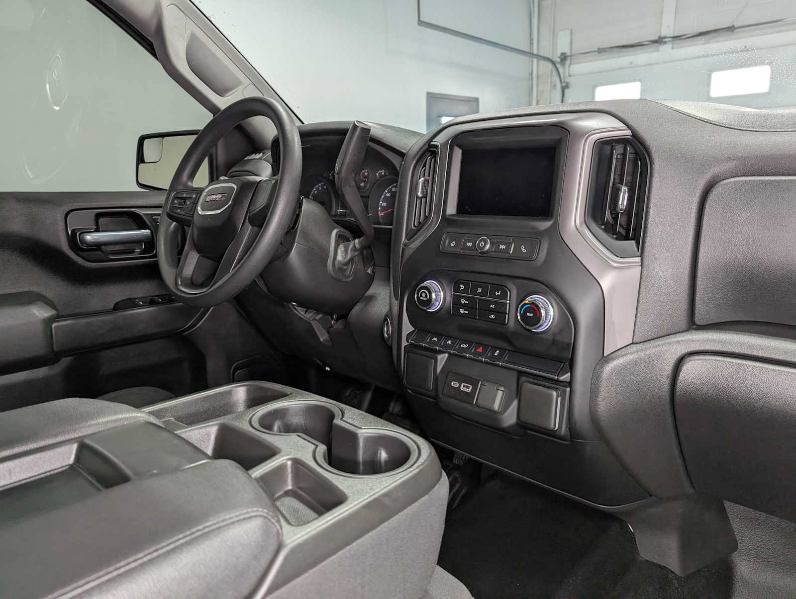 Used 2022 GMC Sierra 1500 Pro w/ Pro Value Package AWD/4WD image 39