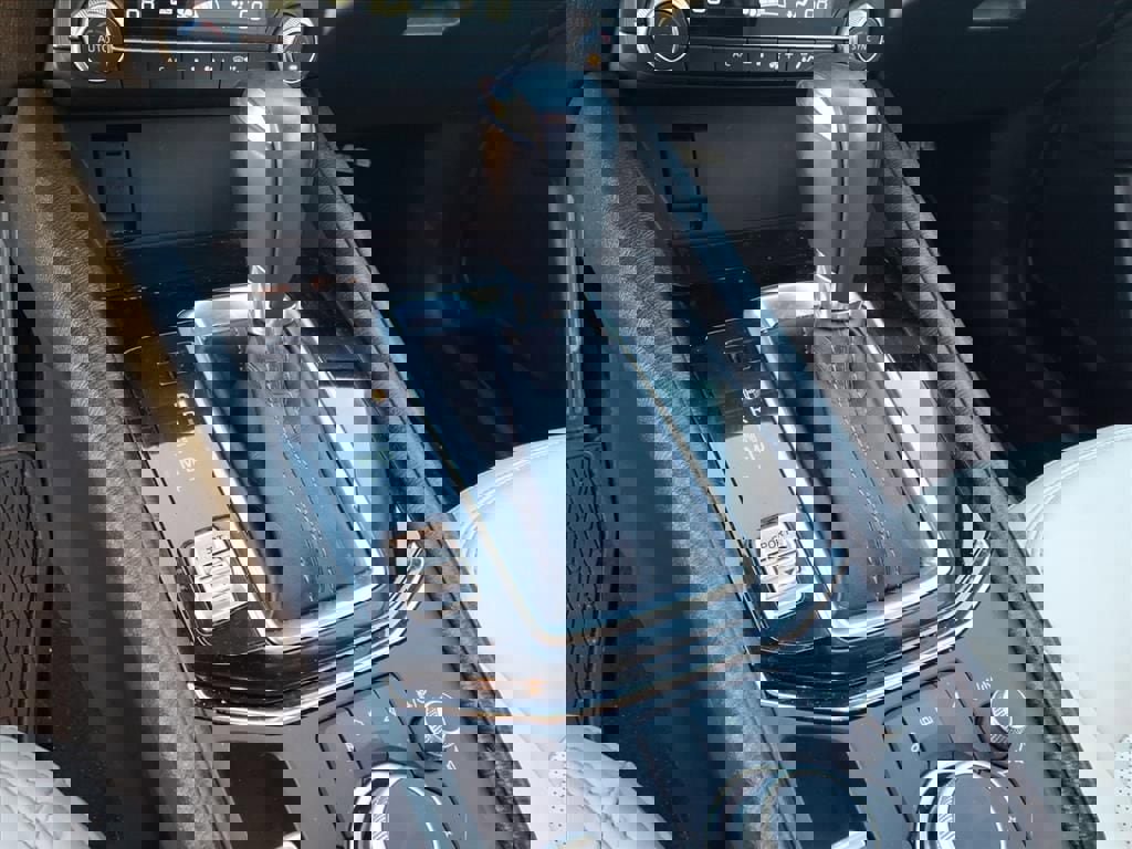 Used 2022 MAZDA CX-5 AWD 2.5 S w/ Preferred Package image 12