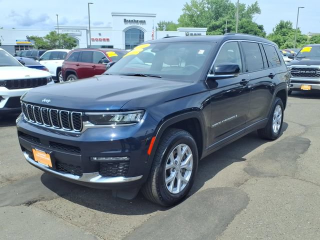 Certified 2023 Jeep Grand Cherokee L Limited w/ Luxury Tech Group II AWD/4WD image 3