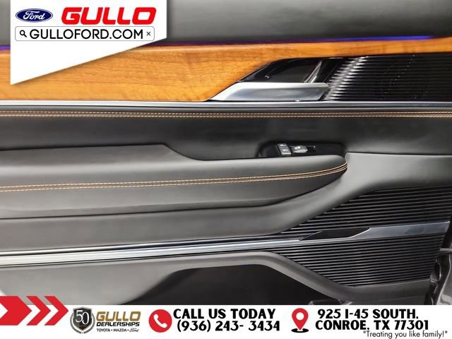 Used 2022 Jeep Grand Wagoneer Series III image 16