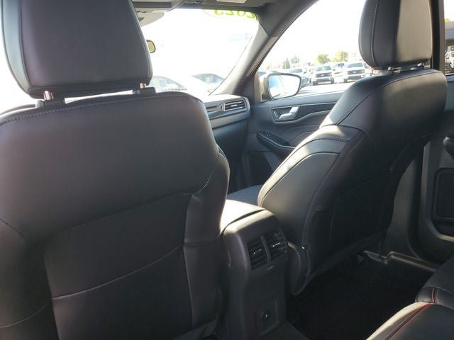 Used 2025 Ford Escape ST-Line w/ Tech Pack #1 AWD/4WD image 27
