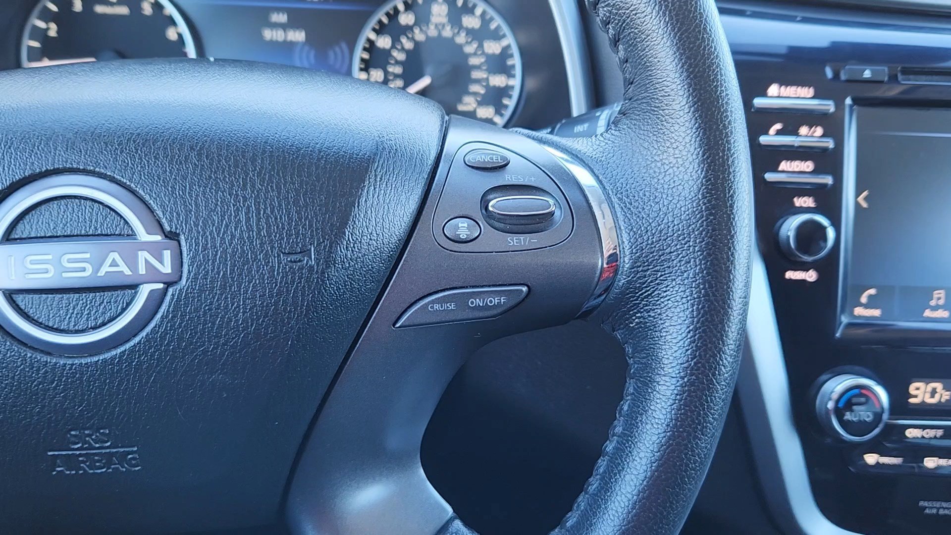 Used 2023 Nissan Murano SV image 13