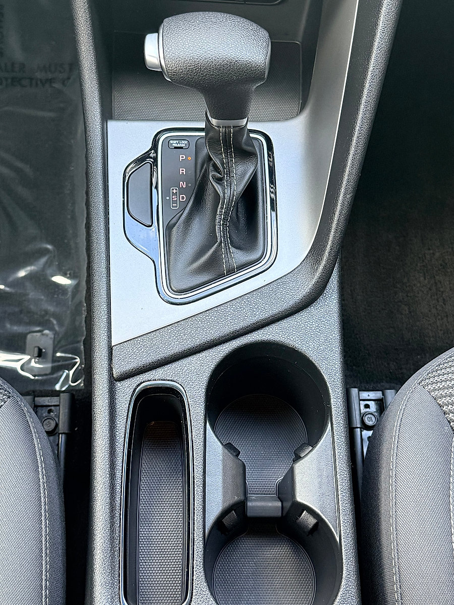 Used 2018 Kia Niro FE FWD image 16