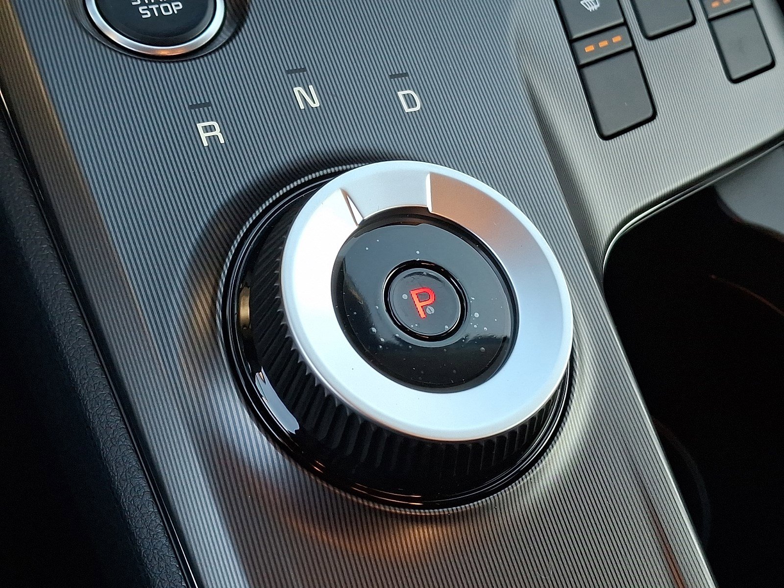 New 2026 Kia Sportage EX image 8