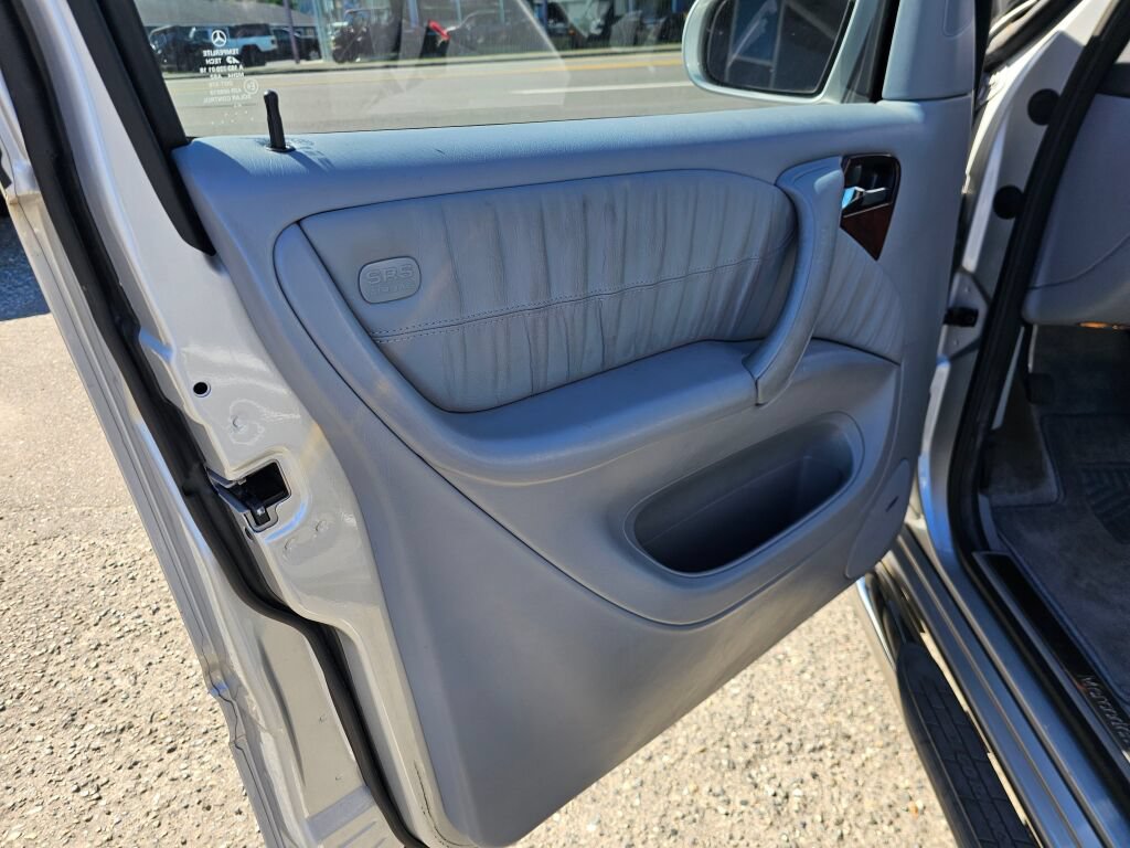 Used 2003 Mercedes-Benz ML 320 4MATIC image 23