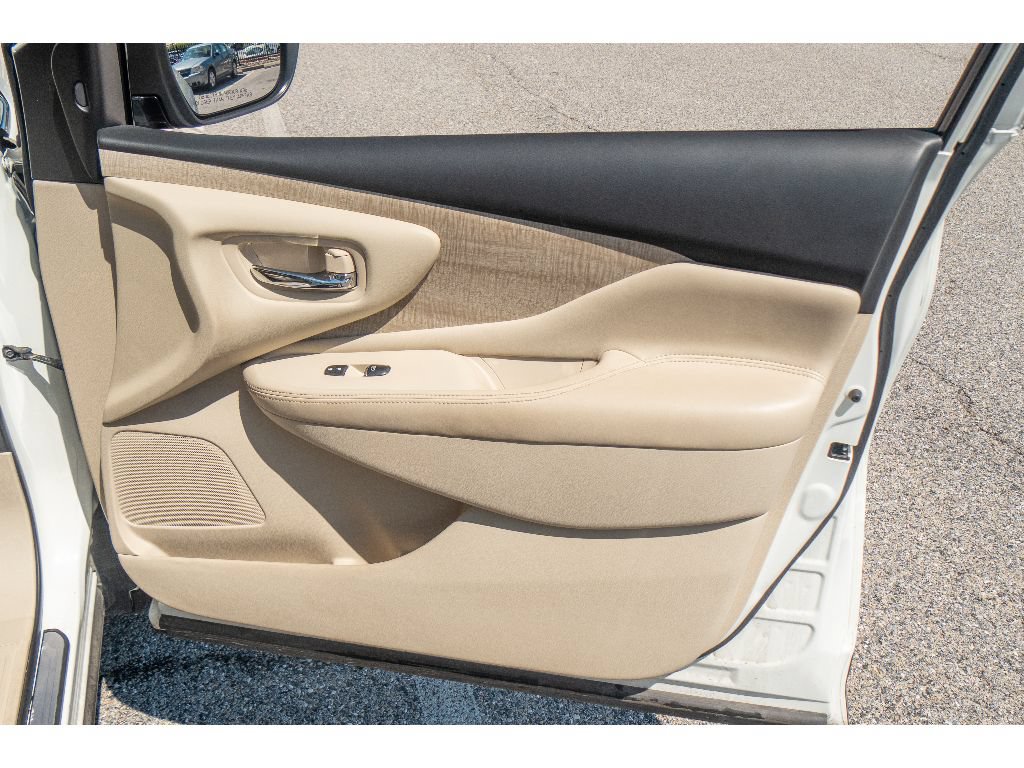 Used 2019 Nissan Murano SL w/ SL Technology Package AWD/4WD image 17