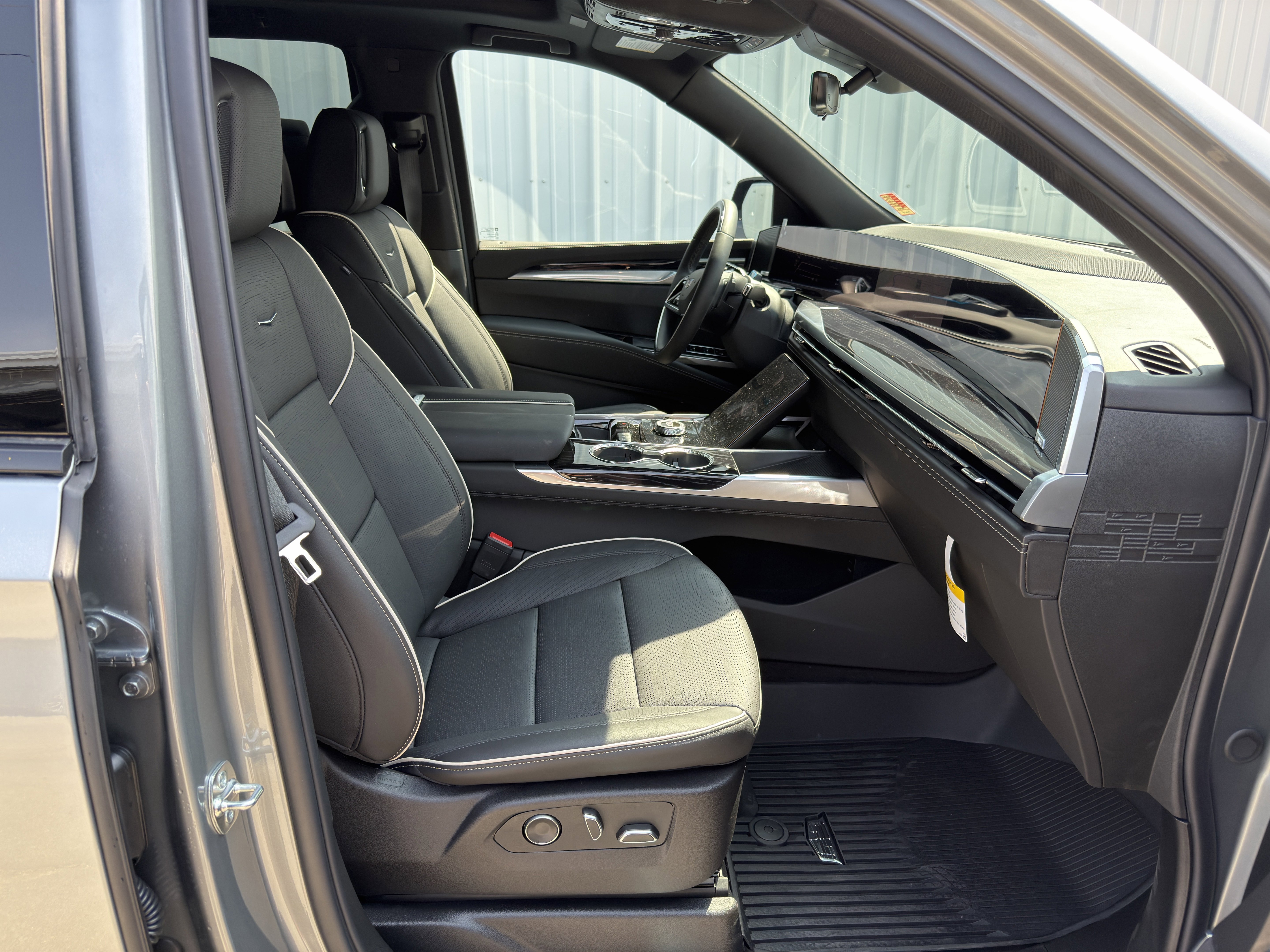New 2026 Cadillac Escalade Sport w/ Touring Package AWD/4WD image 20