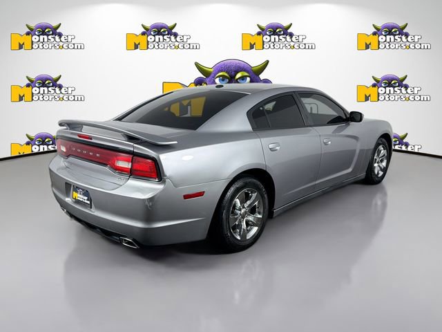 Used 2014 Dodge Charger SXT image 5