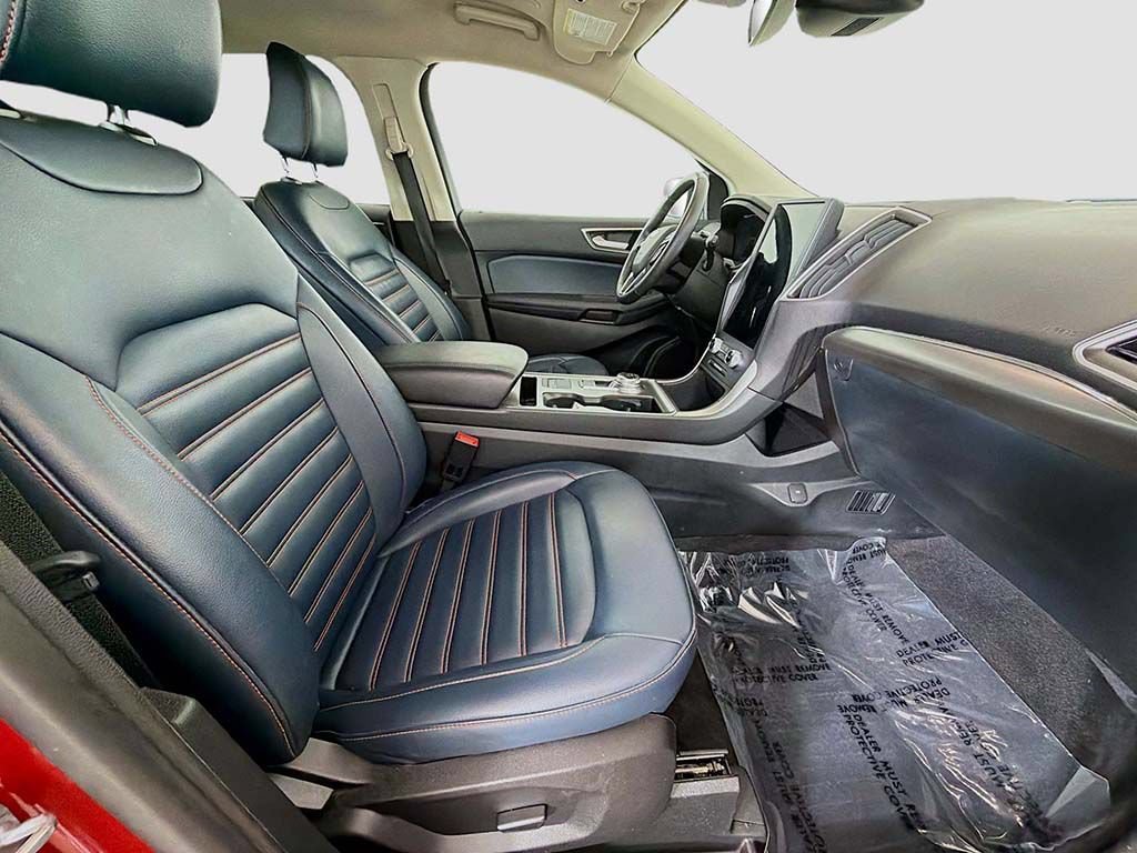 Used 2024 Ford Edge SEL w/ Sport Appearance Package AWD/4WD image 22