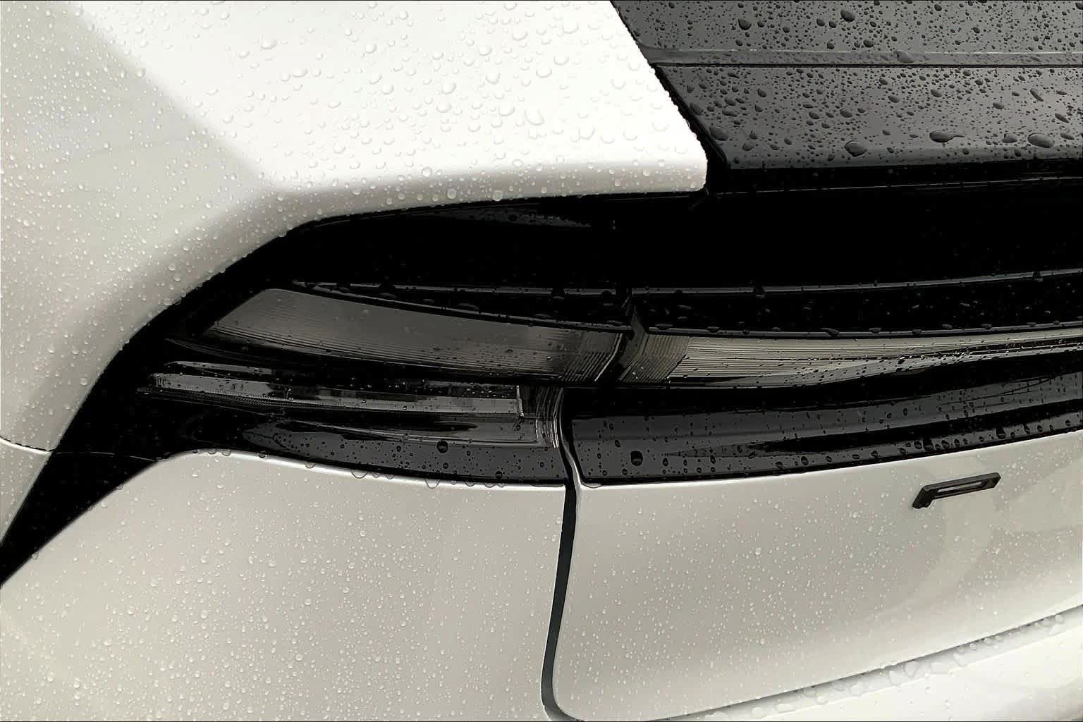 New 2026 Toyota Prius Plug-In Hybrid FWD image 14