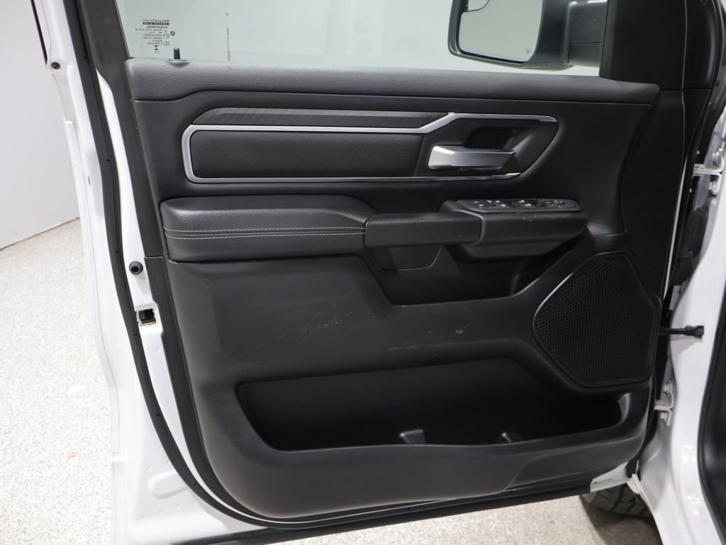 Used 2025 RAM 1500 Big Horn AWD/4WD image 11