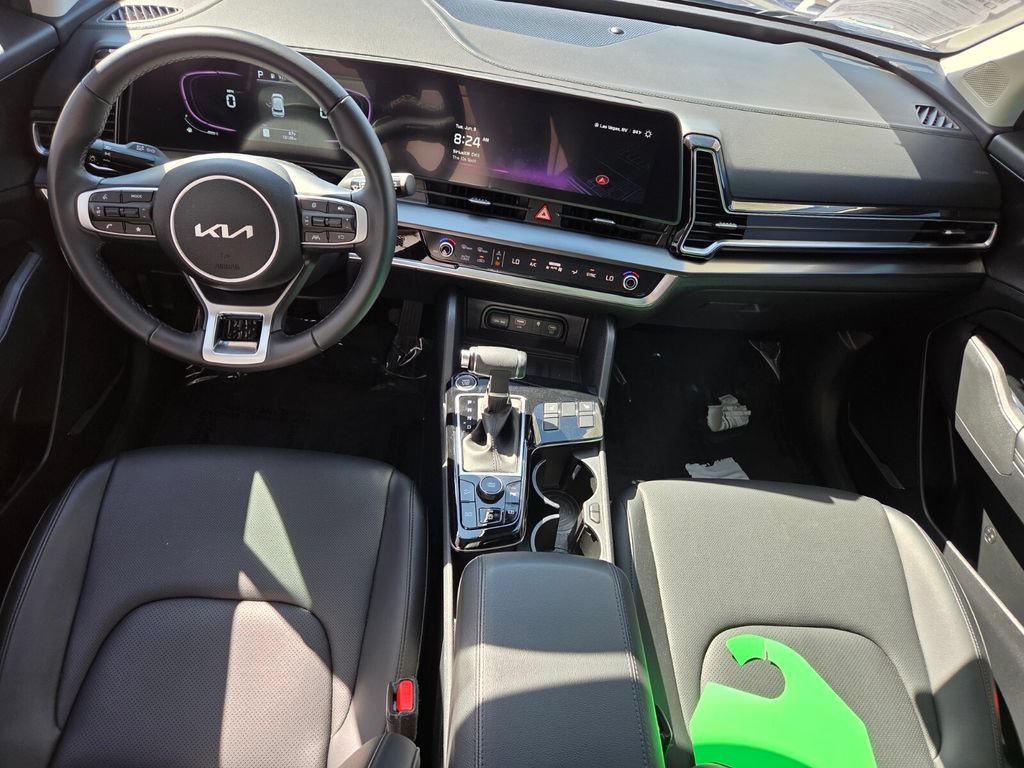 Used 2024 Kia Sportage EX FWD image 17