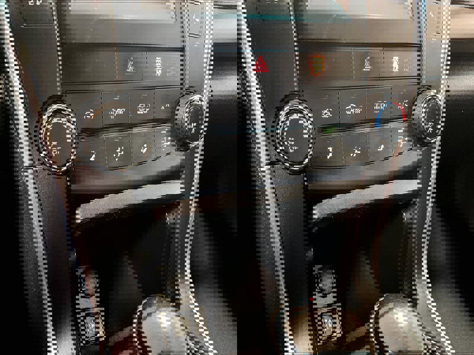 Used 2017 Toyota Camry LE image 25