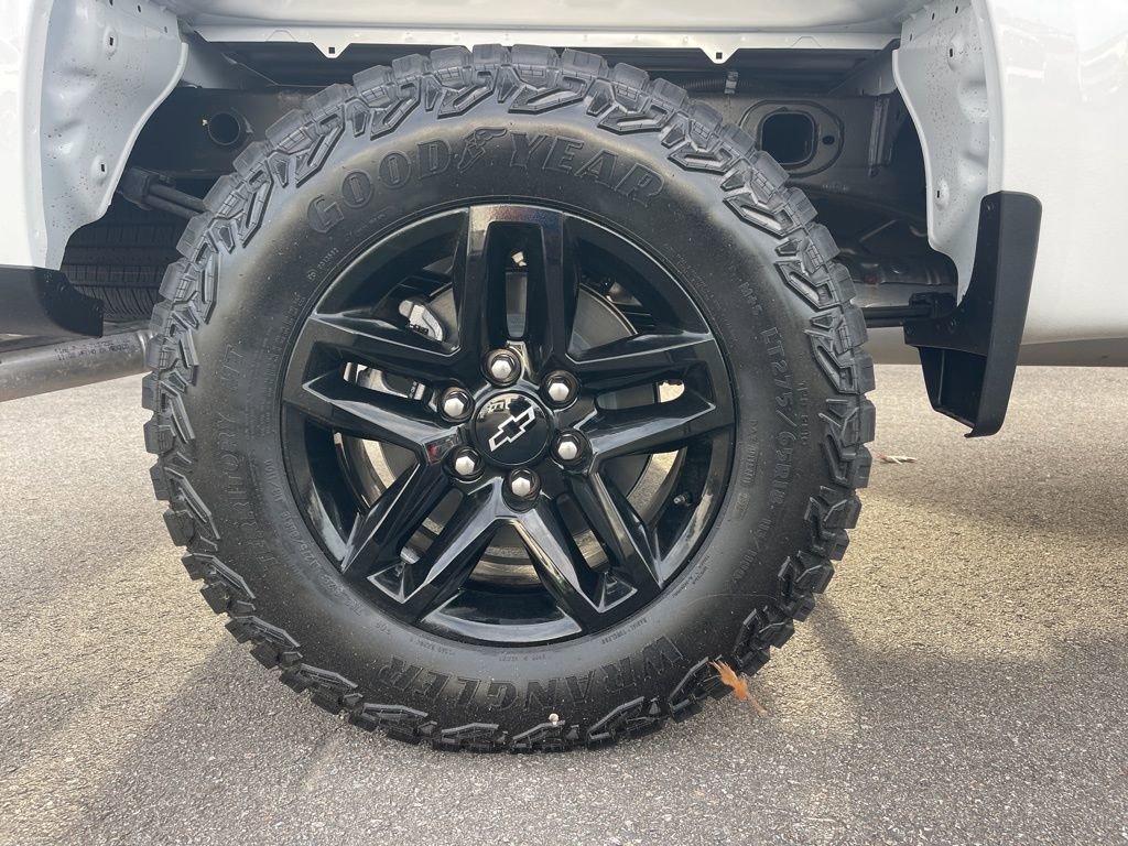 Used 2025 Chevrolet Silverado 1500 Custom Trail Boss image 33