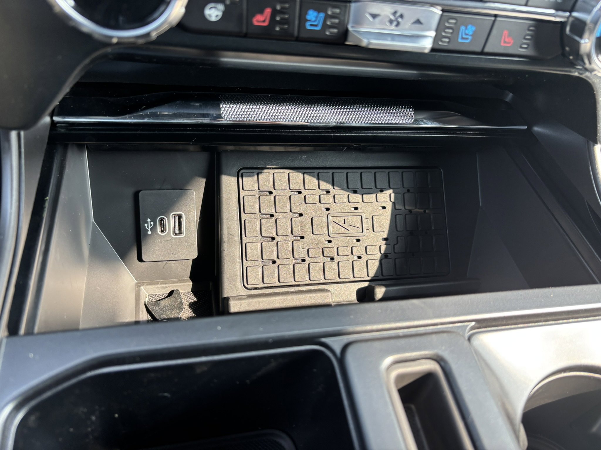 New 2025 Ford F150 Lariat image 24