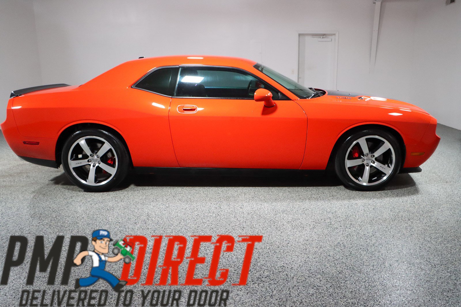 Used 2010 Dodge Challenger SRT8 image 6