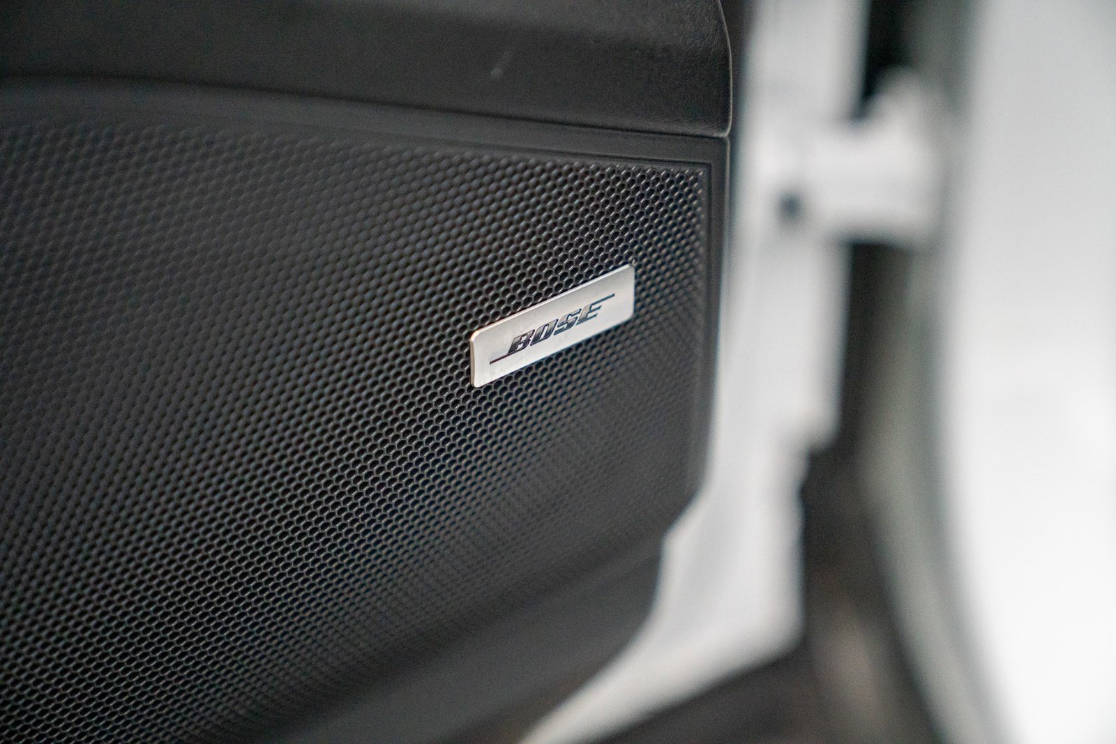 Used 2025 Porsche Cayenne image 11