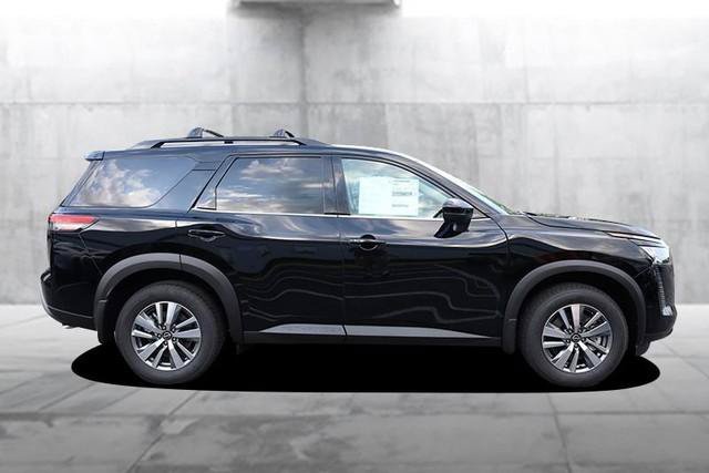 New 2026 Nissan Pathfinder SL AWD/4WD image 5